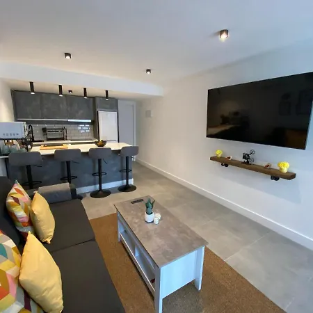 Duplex 2 Dorm / 2 Wc