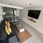 アパート Duplex 2 Dorm / 2 Wc *