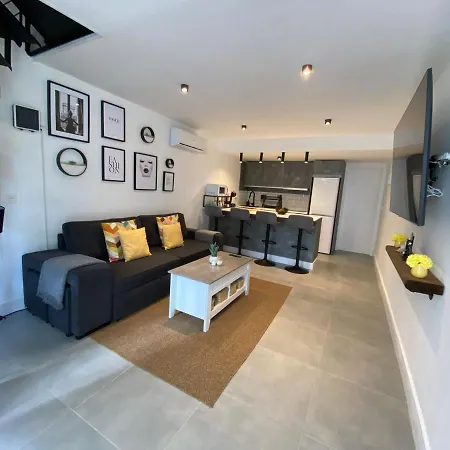 Duplex 2 Dorm / 2 Wc Апартаменти *