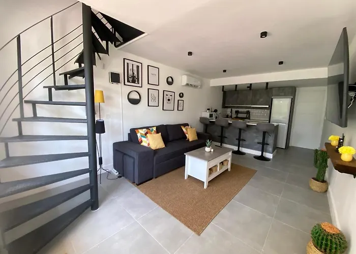 דירה Duplex 2 Dorm / 2 Wc *