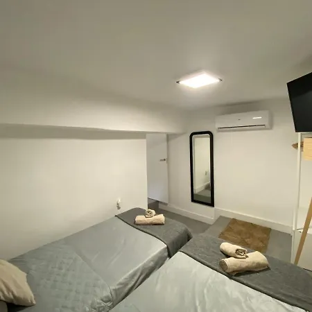 Duplex 2 Dorm / 2 Wc アパート *